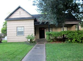 720 N Fulton St, Wharton, TX 77488