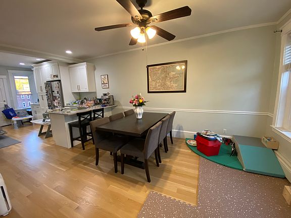 3rd image of 7 Netherlands Rd #3