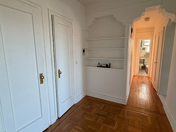 2nd image of 2302 85th St #2300