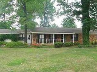 581 Henderson Ln, Longview, TX 75605