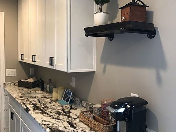 Master EnSuite Coffee Bar