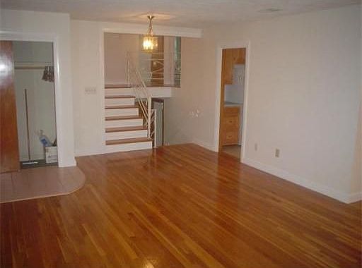 5th image of 28 Kosciusko St