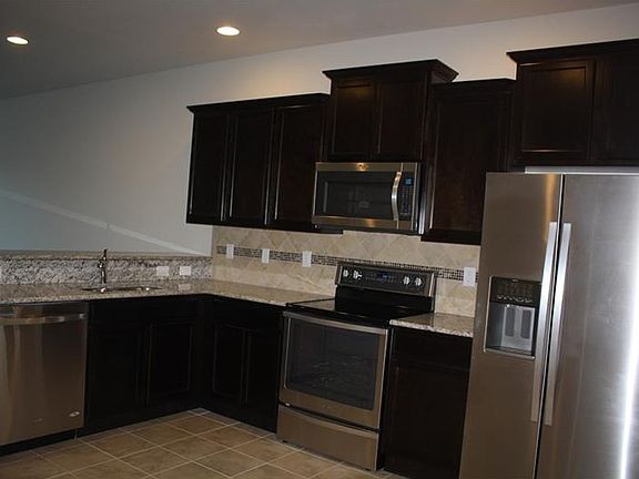 4th image of 4714 White Sanderling Ct