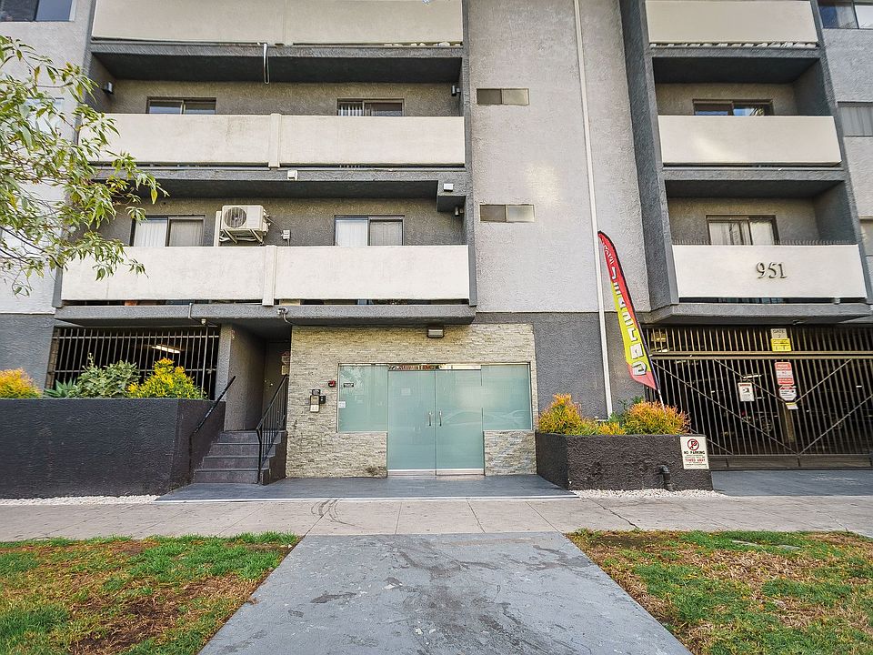 1st image of 951 S Oxford Ave APT 103
