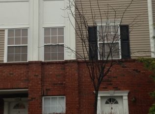 2109 Ridgeview Ct, Parlin, NJ 08859