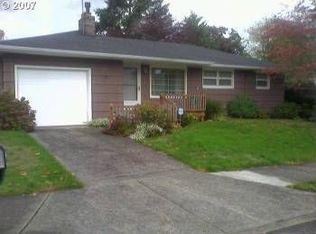 11731 SE Pine St, Portland, OR 97216