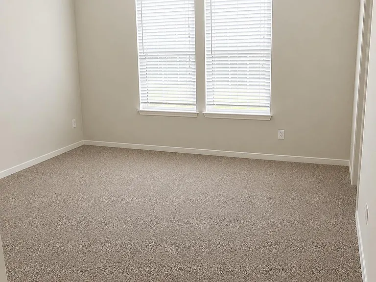 130 Sundown Ave — Photo 12