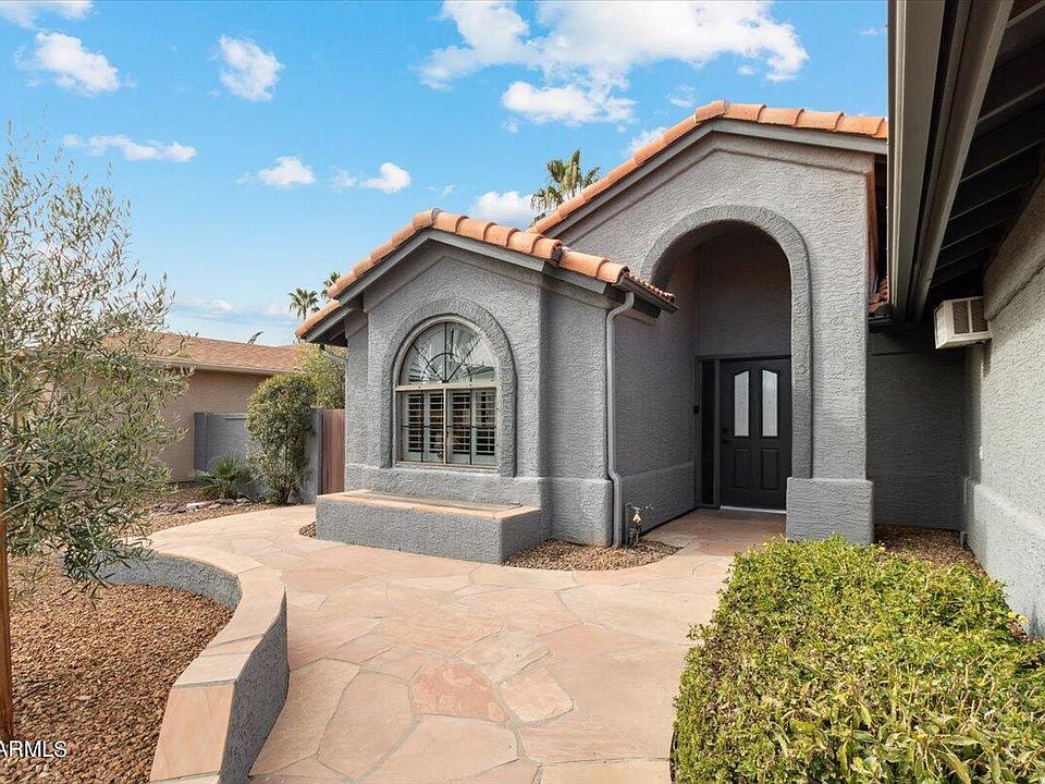 26422 S Saddletree Dr, Sun Lakes, AZ 85248 | Zillow