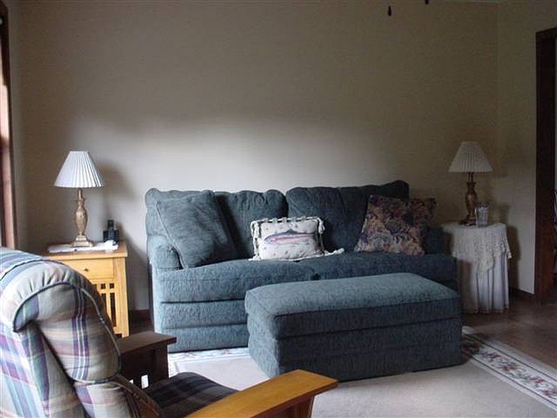 3rd image of 8 CAPPABIANCA Drive