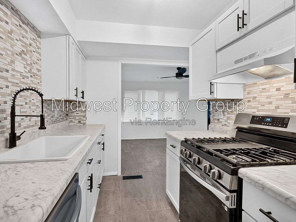 1st image of 338 Lancashire Rd