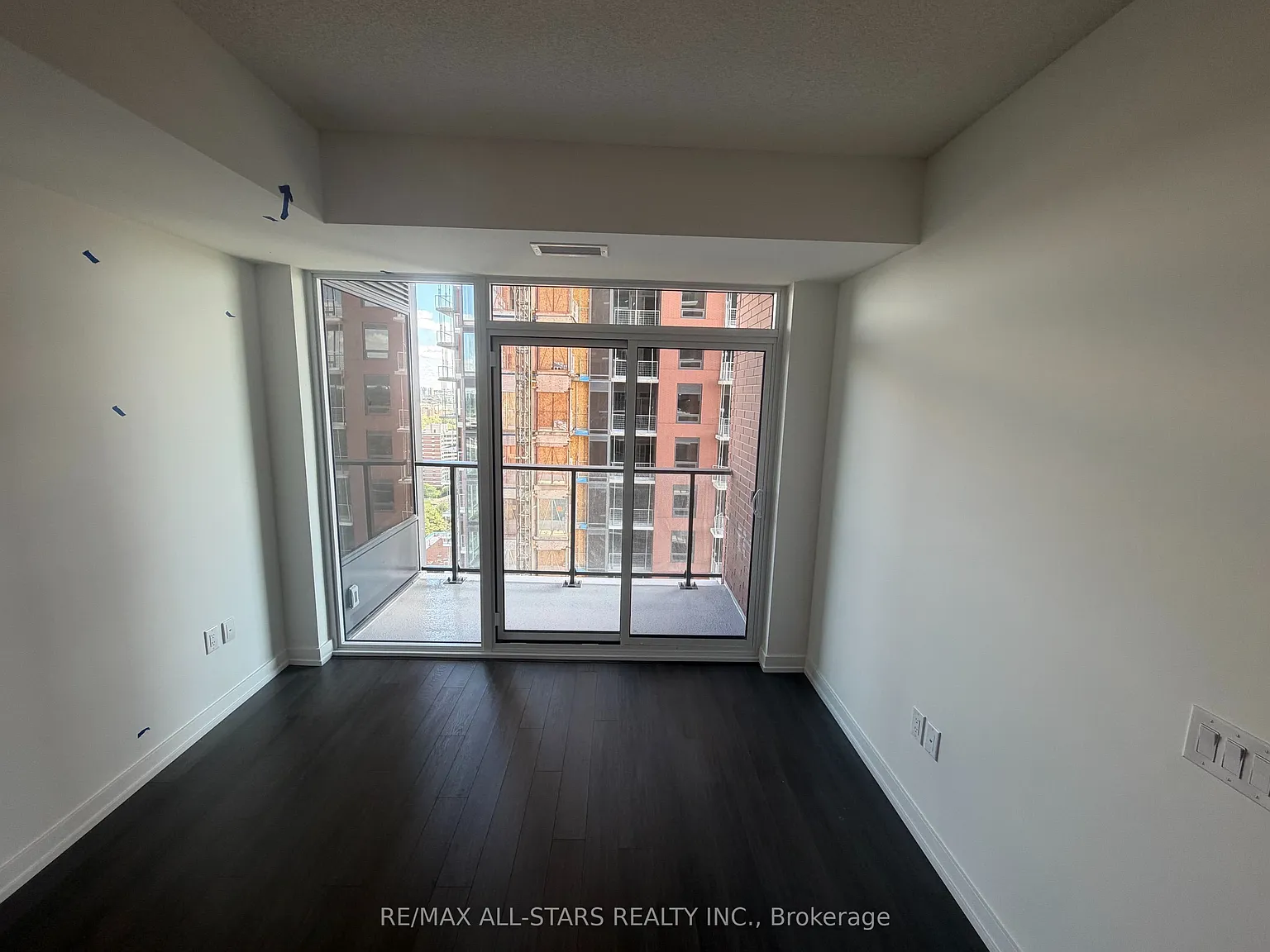 1 bed, $2,000 — Photo 3