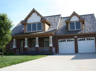 117 Fawn Park Dr, Council Bluffs, IA 51503