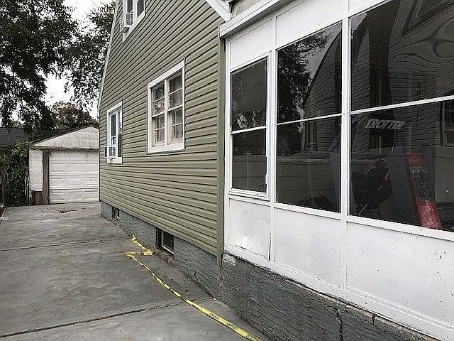2nd image of 175 Kinkel St
