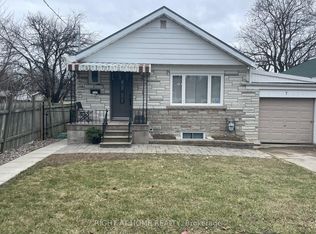 7 Bassett Ave, Toronto, ON M1L 2A2
