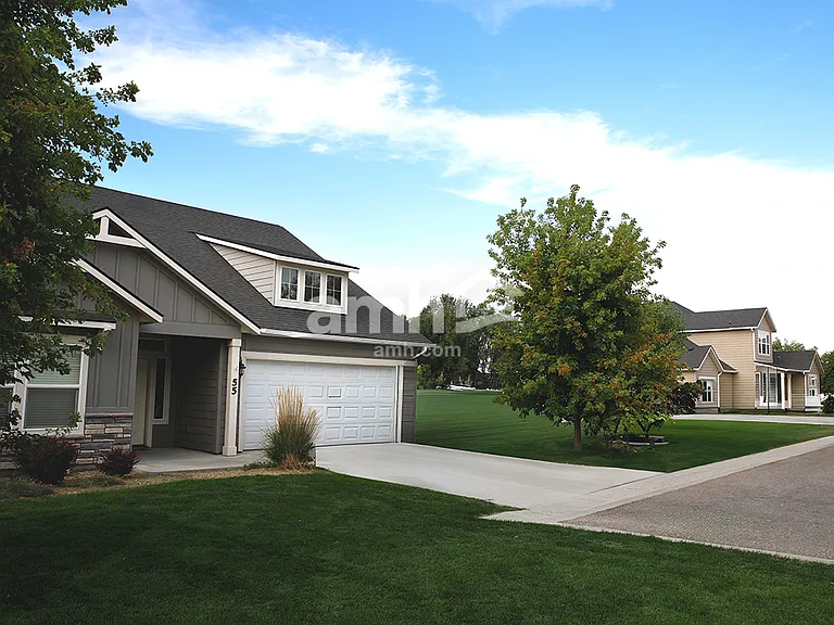 63 S Lancaster Dr — Photo 16