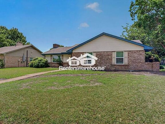 3rd image of 1002 Westminster Ln