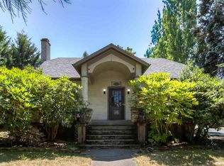 1960 Center St NE, Salem, OR 97301