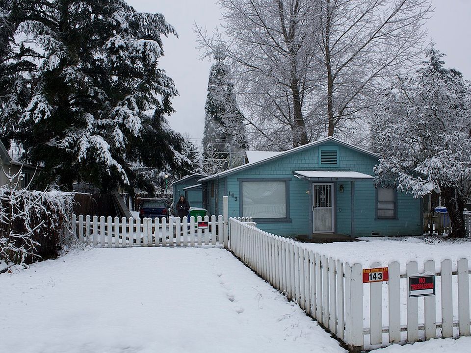 2nd image of 143 Napa St