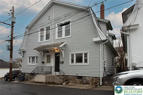 541 Jischke St Photo 1