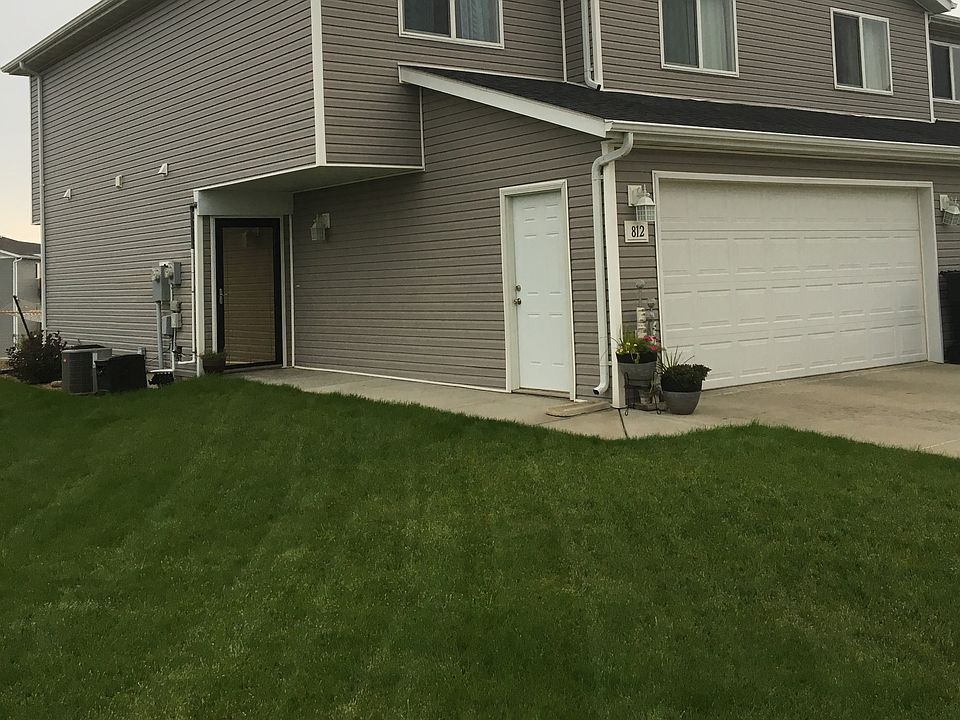 1st image of 812 E Lasalle Dr