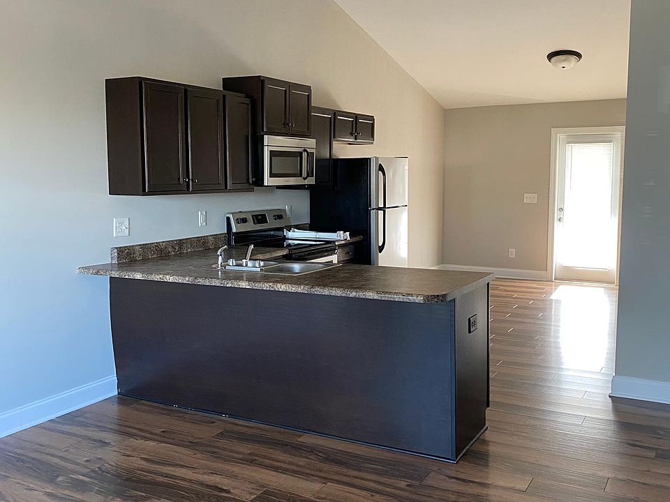 2nd image of 1201 Allen Ridge Dr #B