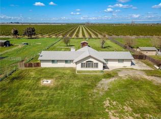 5584 McHenry Rd, Merced, CA 95341