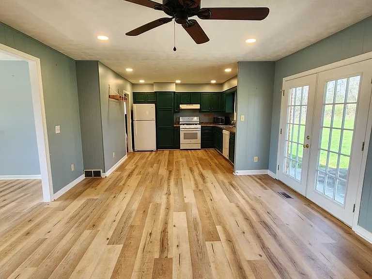 917 Olivette Rd — Photo 5