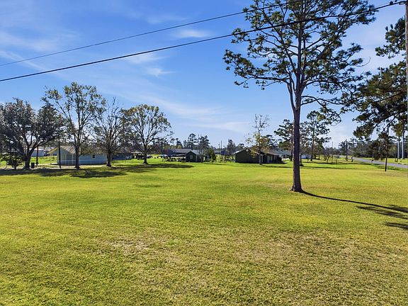 4th image of Augustine Dr