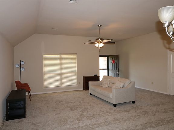 4th image of 3414 W Lapoint Ct