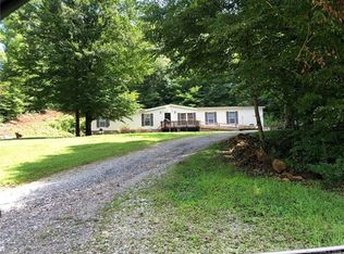 147 Crown Ridge Rd, Marion, NC 28752