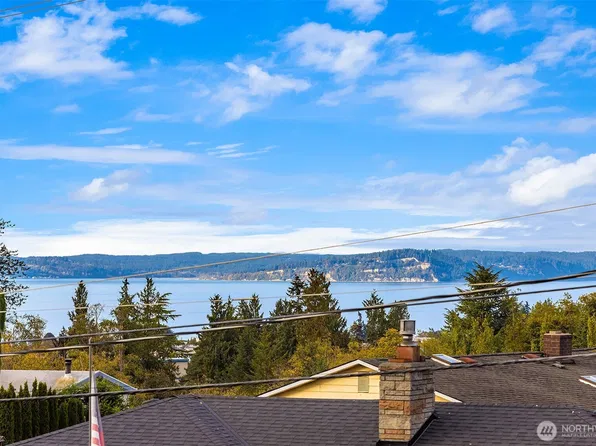 554 Paradise Lane #C202, Edmonds, WA 98020