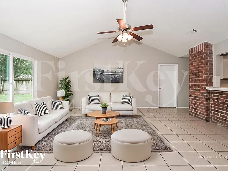 24119 Lone Elm Dr — Photo 4
