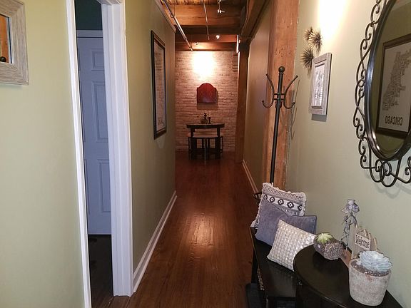 2nd image of 225 W Huron St APT 203