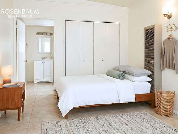 4th image of 2452 N Treat Ave #2452