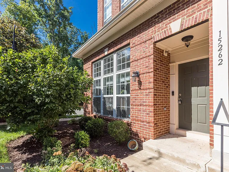 15262 Rosemont Manor Dr — Photo 8