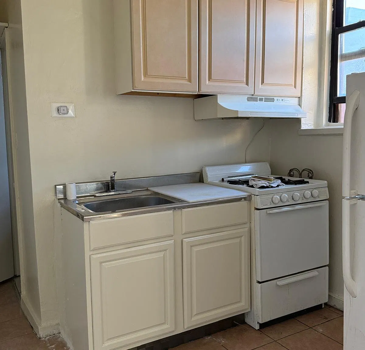 465 Lenox Avenue — Photo 3