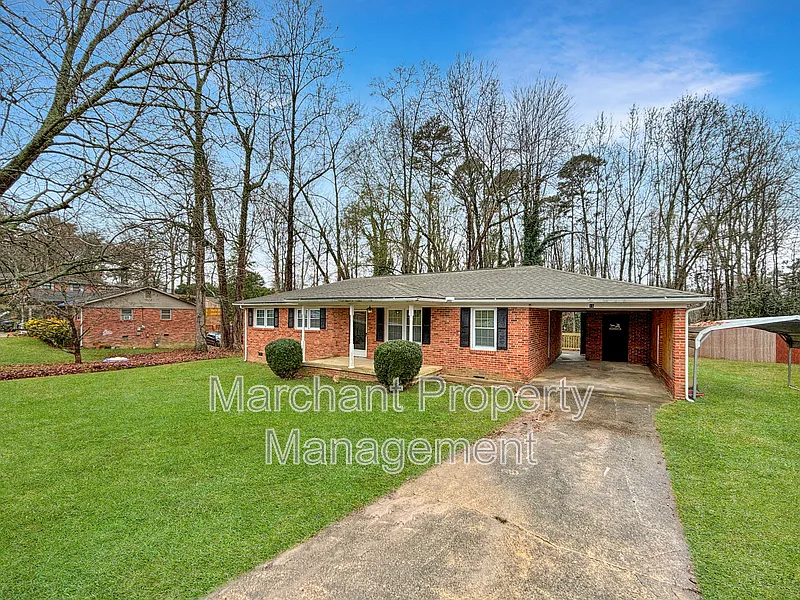 3 bed, 2.0 bath, 1372 sqft, $1,750 — Photo 3