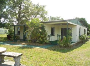 2601 S 29th St, Fort Pierce, FL 34981
