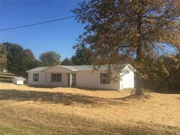4 Seth Ln, Troy, MO 63379