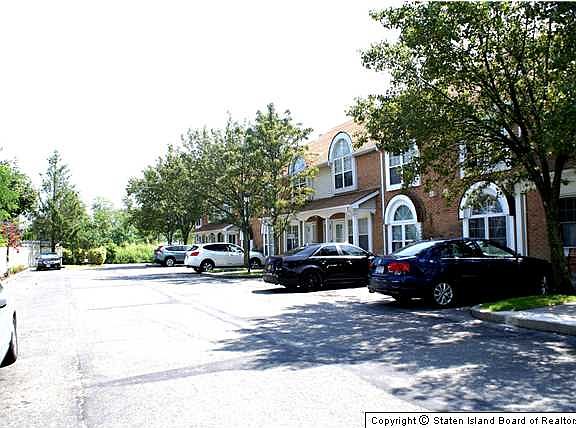 2nd image of 26 Filipe Ln #B