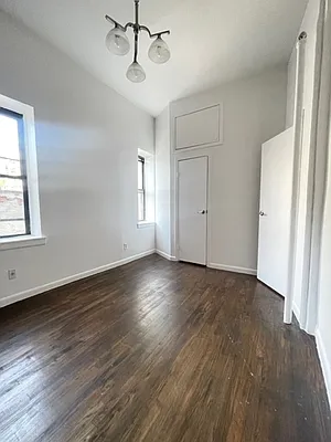 Rented by Best Apartments North Inc | media 11