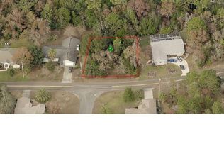 114 Pine St, Homosassa, FL 34446