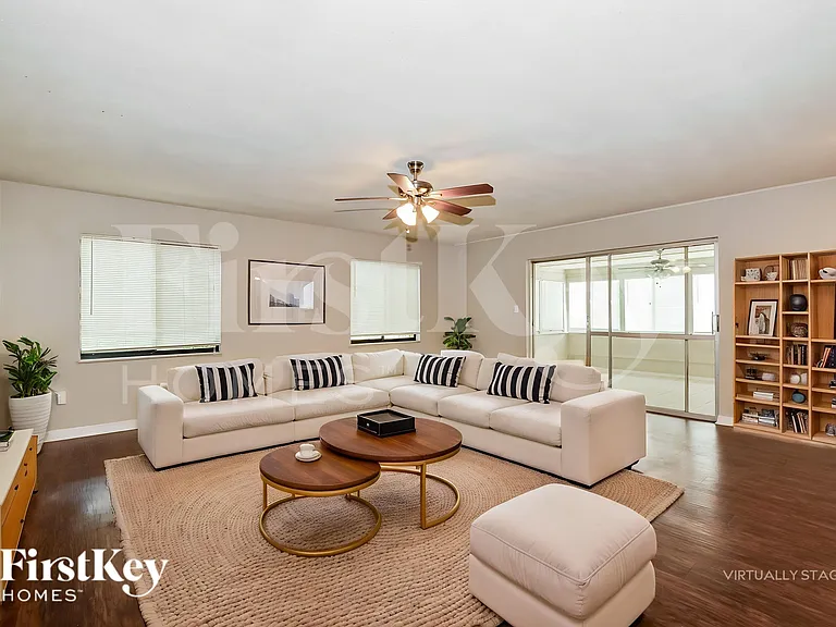 6314 Gamble Dr — Photo 4