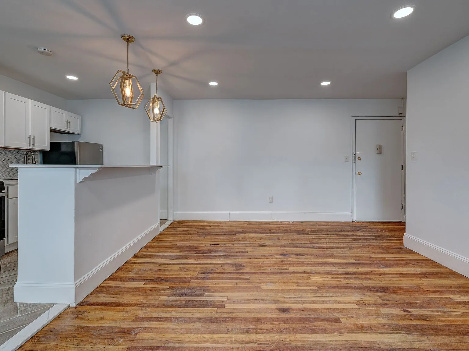43 Cottage — Photo 3