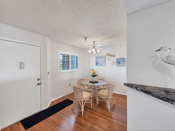 4th image of 1401 S McCall Rd Unit 307B