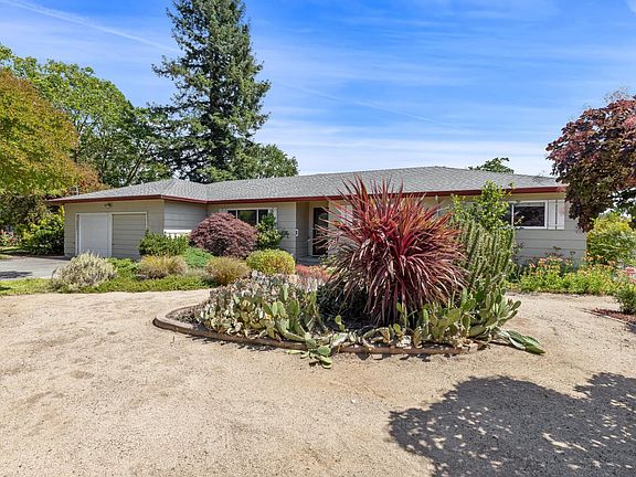 4th image of 1288 Triple Oak Way