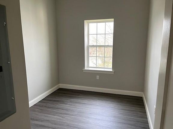 3rd image of 236 W Market St #4