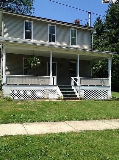 1st image of 210 Washington St