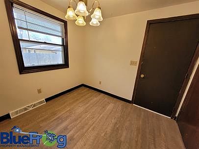 5th image of 1612 King Arthur Dr #1612