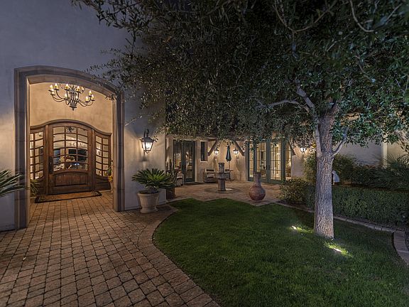 3rd image of 6136 E MOCKINGBIRD Lane